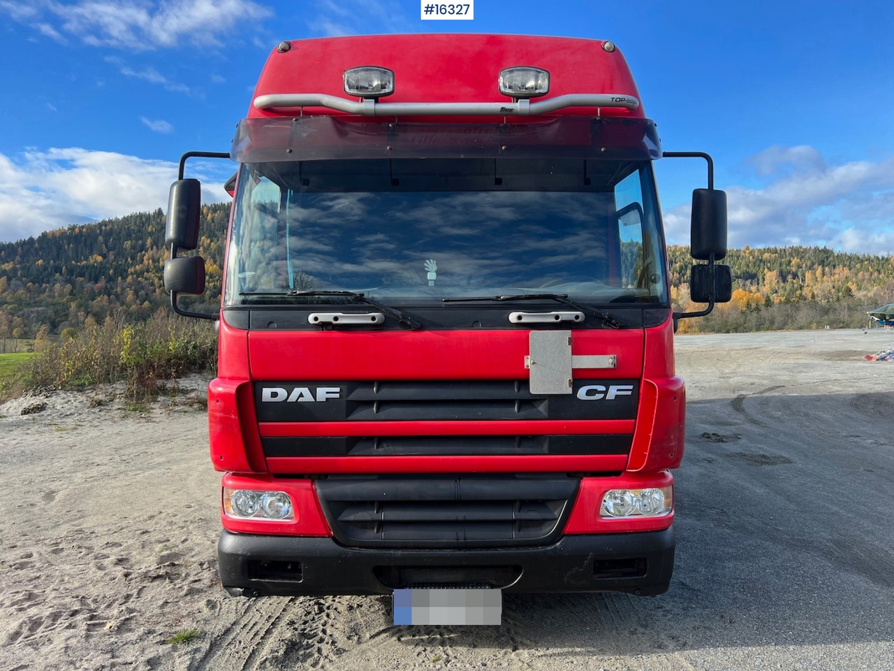 DAF CF75.360 - Truk box: gambar 2 DAF CF75.360 - Truk box: gambar 2