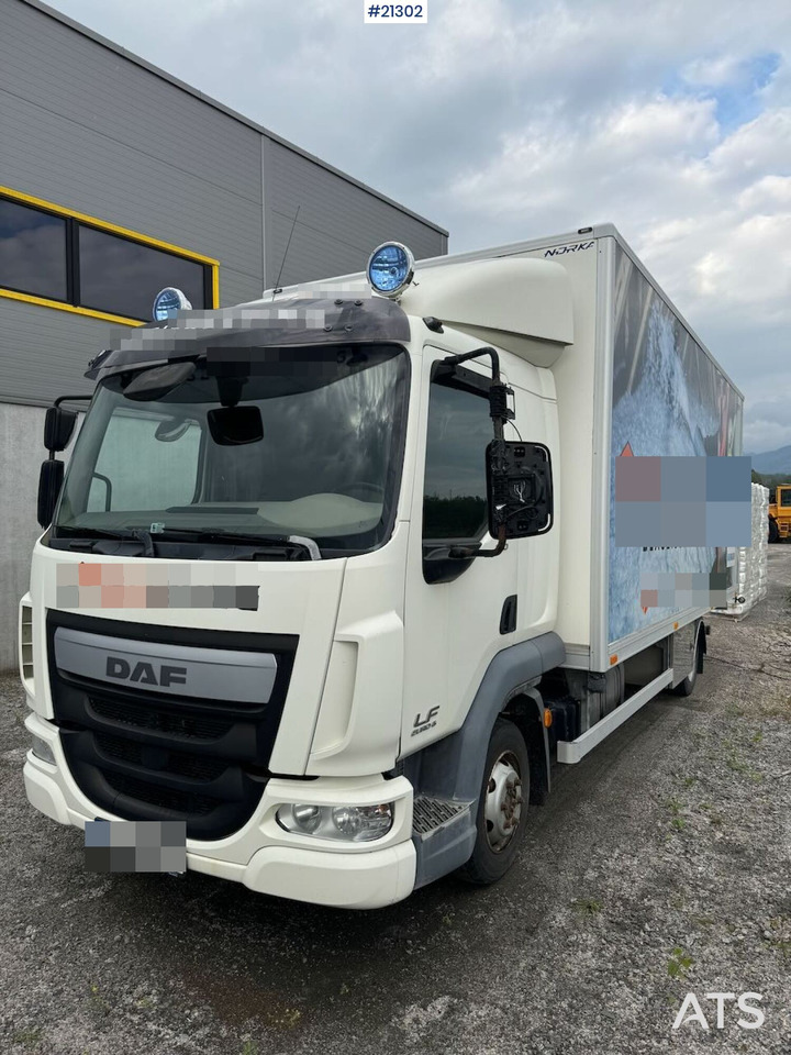DAF LF 180 - Truk box: gambar 3 DAF LF 180 - Truk box: gambar 3
