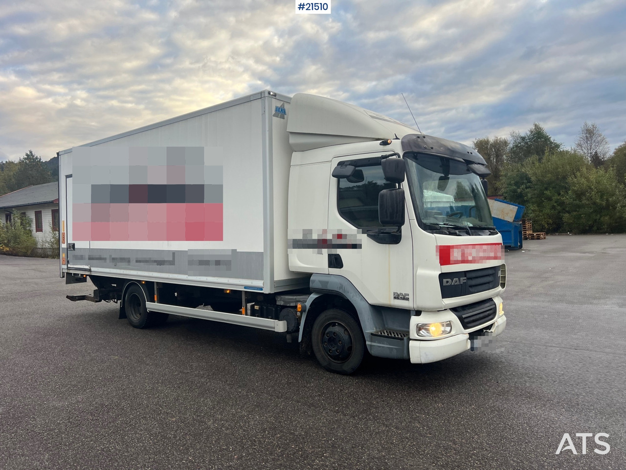 DAF LF 45 4x2 Skapbil m/ lift Rep.Objekt - Truk box: gambar 1 DAF LF 45 4x2 Skapbil m/ lift Rep.Objekt - Truk box: gambar 1