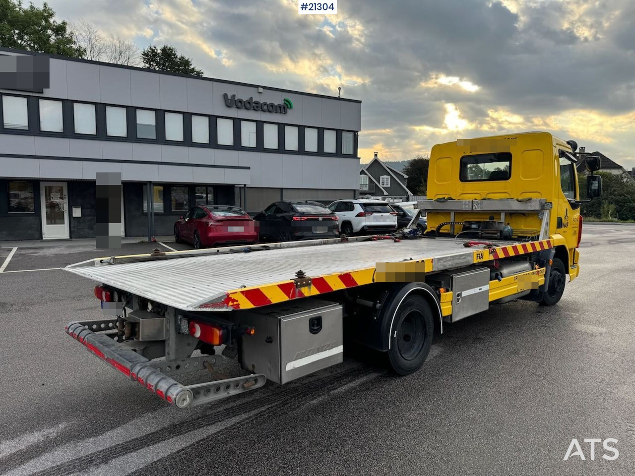 DAF LF210 - Mobil derek: gambar 3 DAF LF210 - Mobil derek: gambar 3