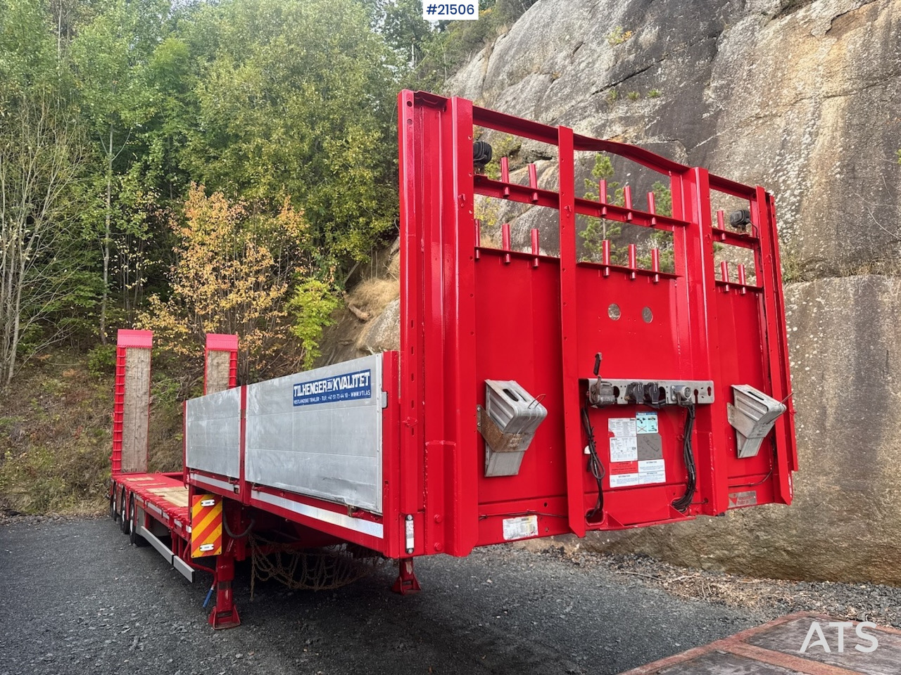 Doll maskinsemi - Semi-trailer low bed: gambar 1 Doll maskinsemi - Semi-trailer low bed: gambar 1