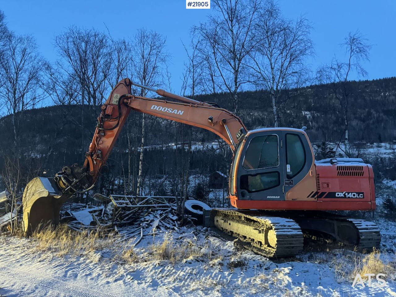 Doosan DX140LC - Ekskavator perayap: gambar 3 Doosan DX140LC - Ekskavator perayap: gambar 3
