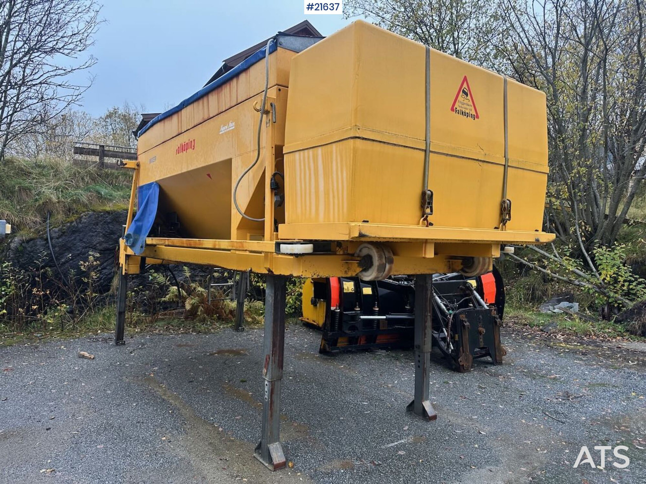 Falköping 2010 Falköping mixer C-7 - Penyebar pasir/ Garam: gambar 2 Falköping 2010 Falköping mixer C-7 - Penyebar pasir/ Garam: gambar 2