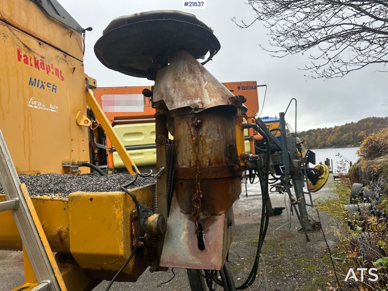 Falköping 2010 Falköping mixer C-7 - Penyebar pasir/ Garam: gambar 5 Falköping 2010 Falköping mixer C-7 - Penyebar pasir/ Garam: gambar 5