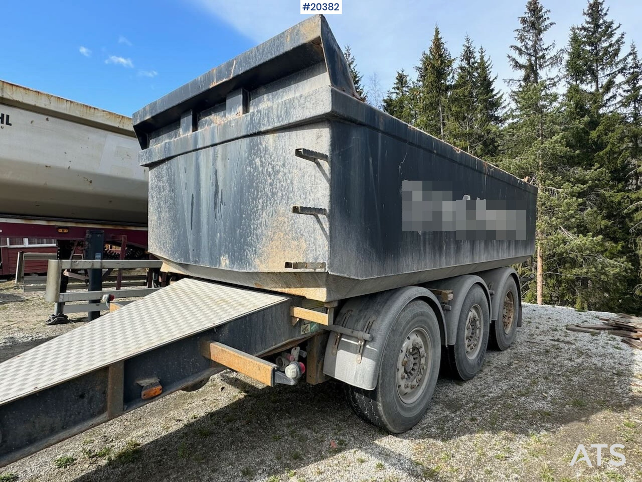 Fliegl Krokhenger - Trailer jungkit: gambar 1 Fliegl Krokhenger - Trailer jungkit: gambar 1