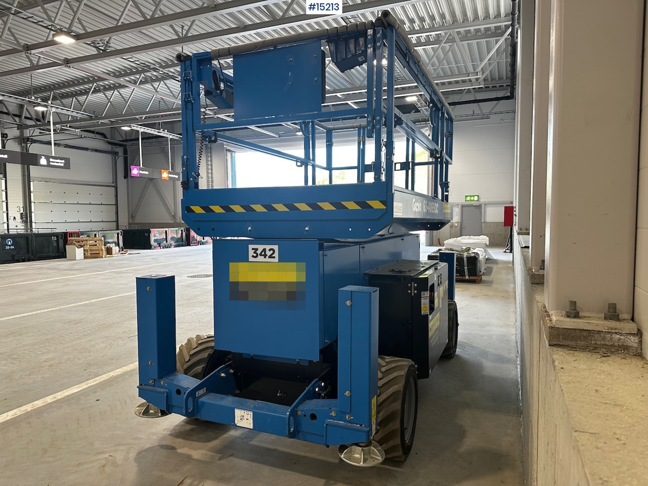 Genie GS4069 DC - Scissor lifts: gambar 5 Genie GS4069 DC - Scissor lifts: gambar 5