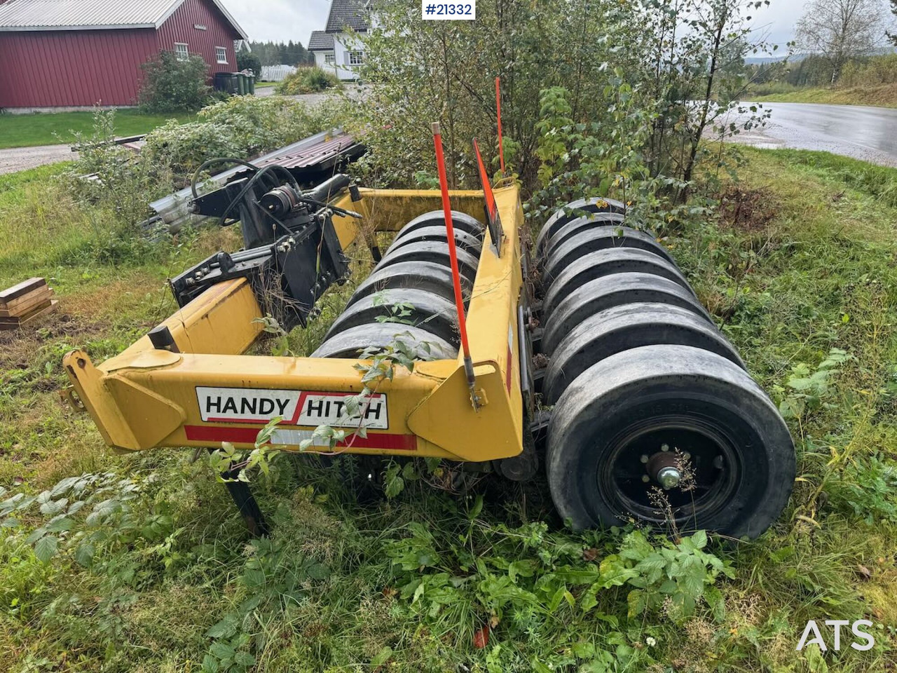 Hardy Hitch Gummivals - Roller pneumatik: gambar 2 Hardy Hitch Gummivals - Roller pneumatik: gambar 2