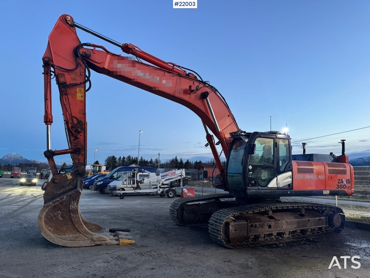 Hitachi 2013 Hitachi ZX350LC-5B Beltegraver m/ Graveskuffe og GPS. - Ekskavator: gambar 2 Hitachi 2013 Hitachi ZX350LC-5B Beltegraver m/ Graveskuffe og GPS. - Ekskavator: gambar 2