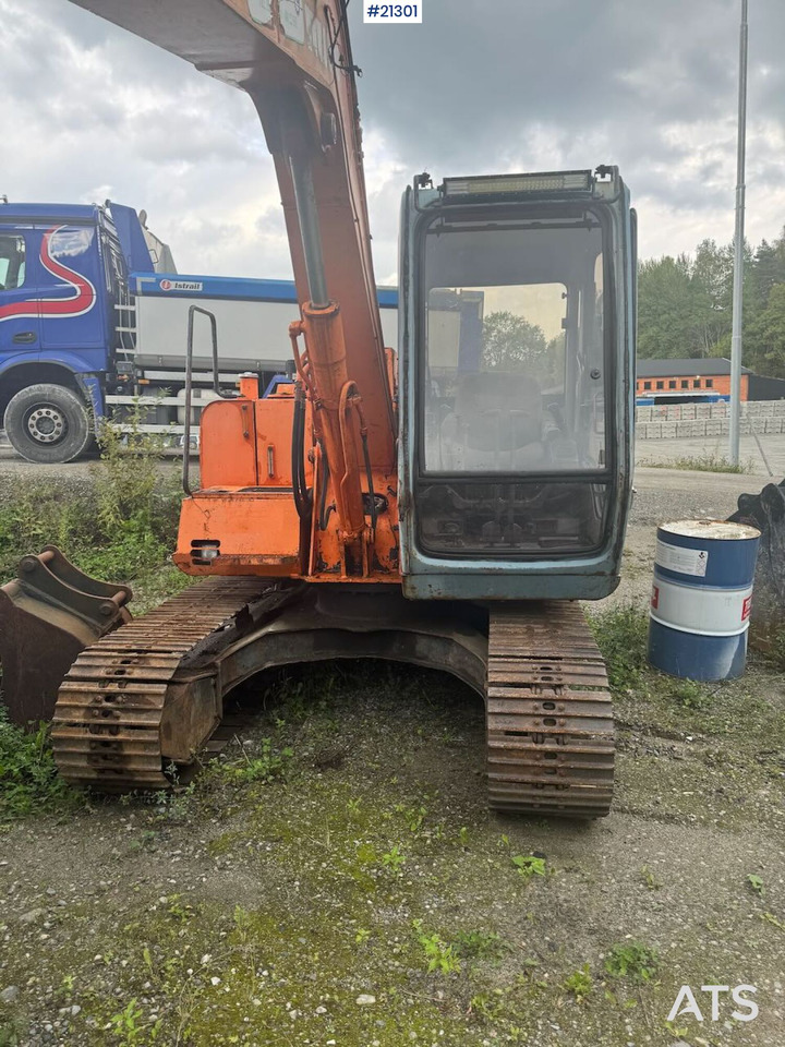 Hitachi EX60 - Ekskavator perayap: gambar 4 Hitachi EX60 - Ekskavator perayap: gambar 4