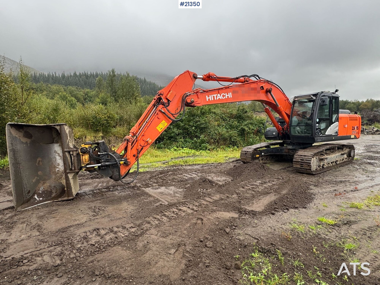 Hitachi ZX210LC - Ekskavator: gambar 1 Hitachi ZX210LC - Ekskavator: gambar 1