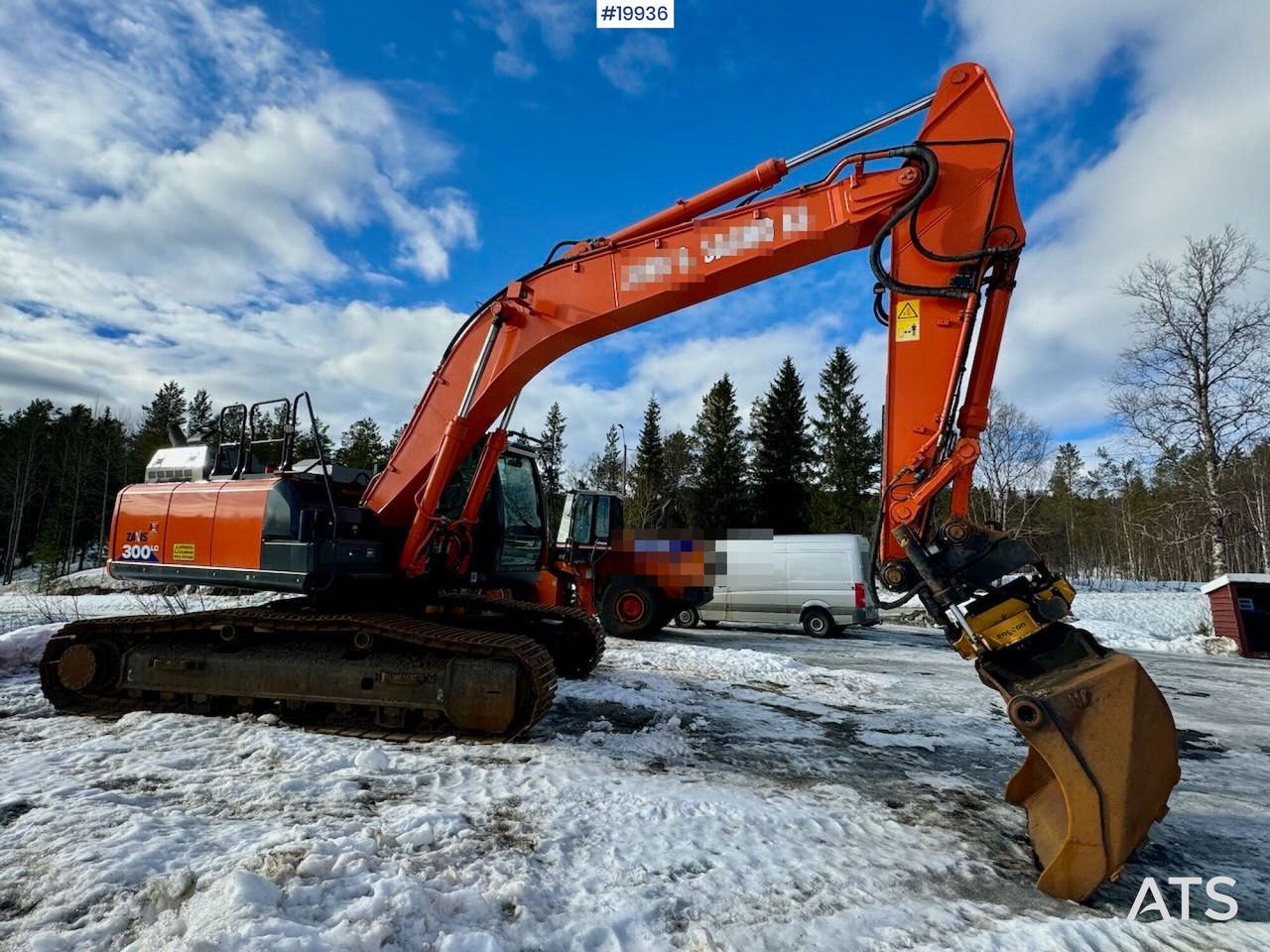 Hitachi ZX300LC-6 - Ekskavator: gambar 5 Hitachi ZX300LC-6 - Ekskavator: gambar 5