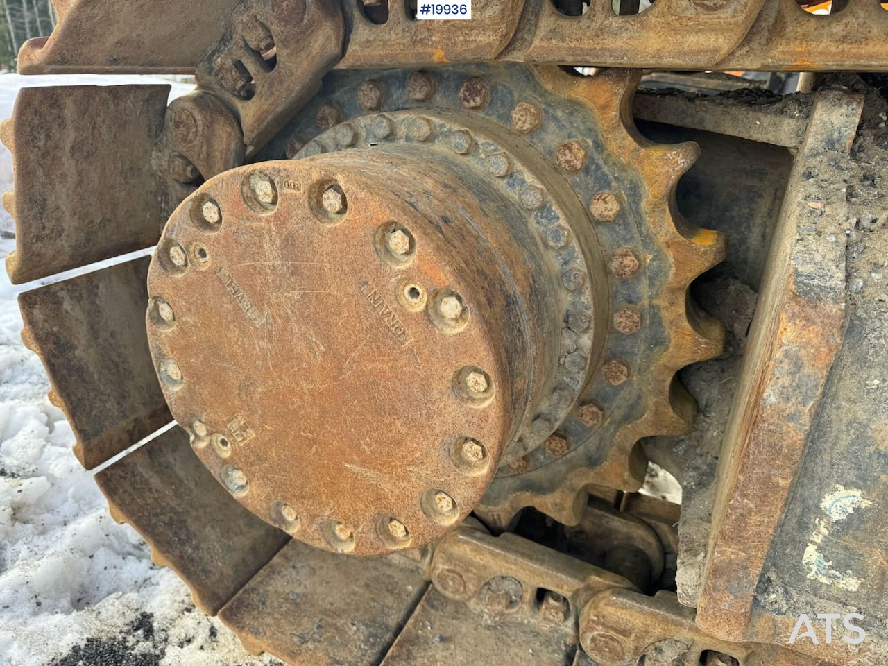 Ekskavator Hitachi ZX300LC-6: gambar 19