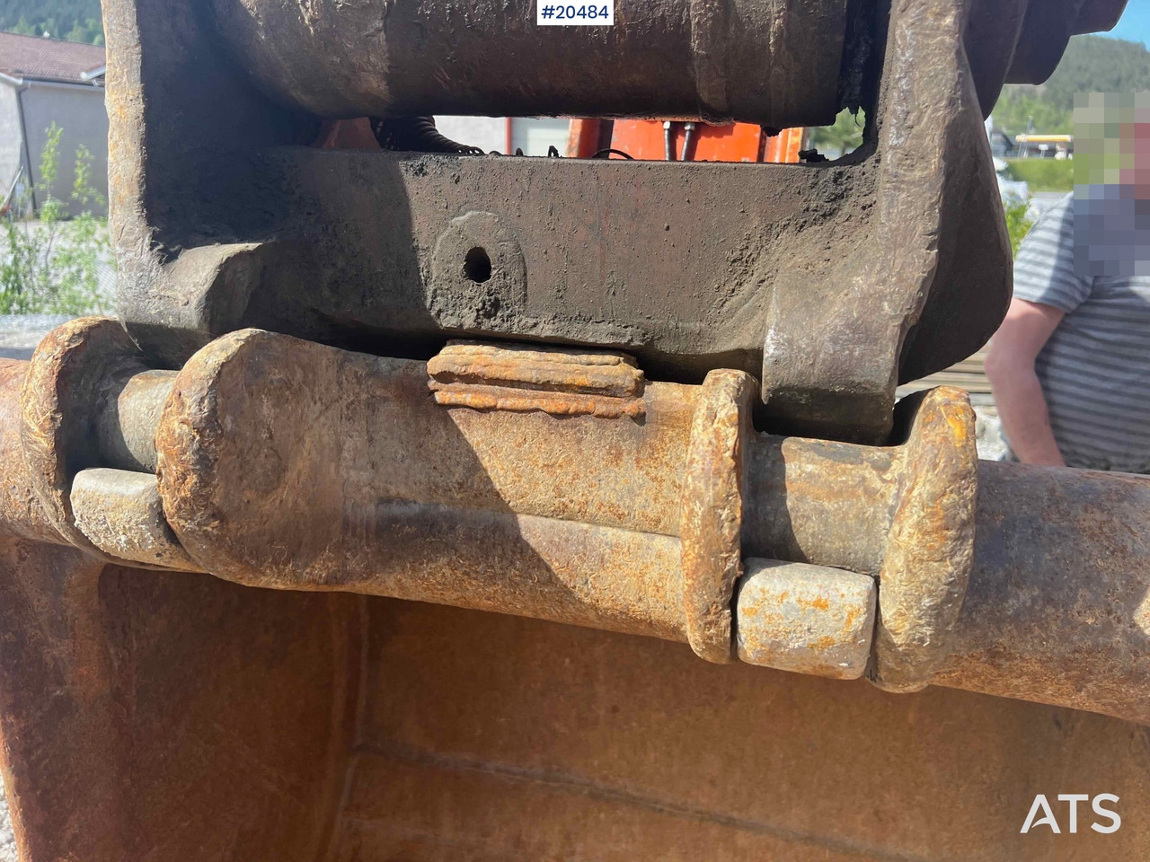 Ekskavator Hitachi ZX350LC-3: gambar 31