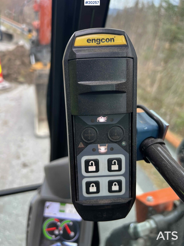 Ekskavator mini Hitachi ZX85 US-6: gambar 21