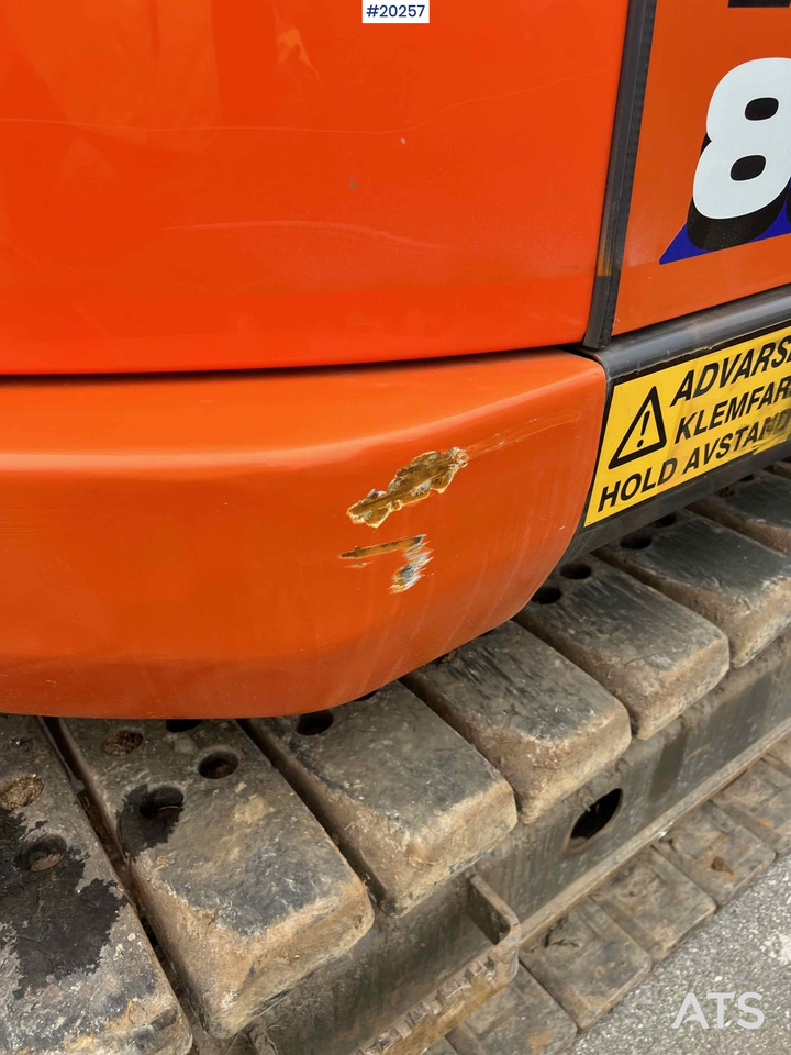 Ekskavator mini Hitachi ZX85 US-6: gambar 38