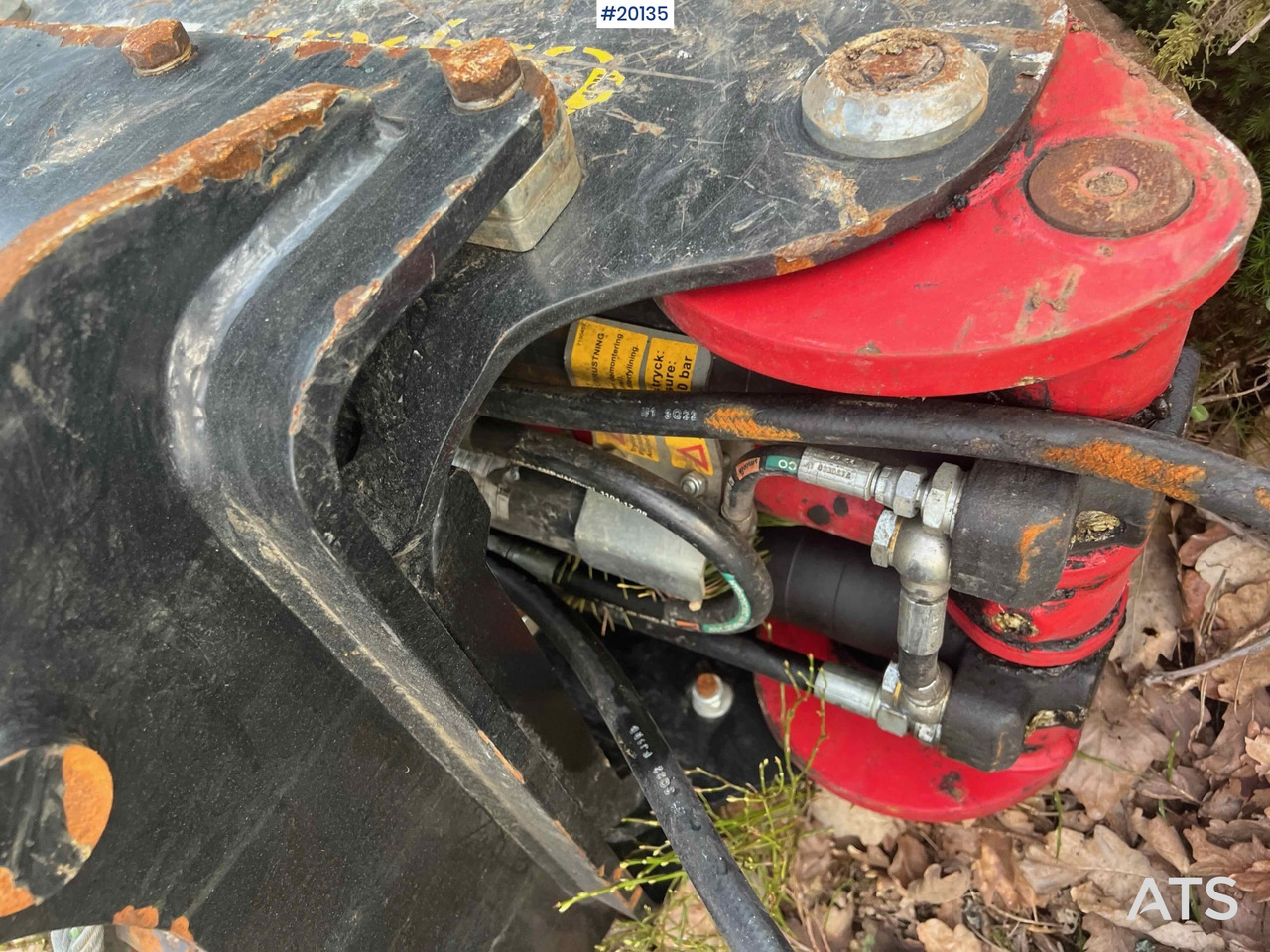 Ekskavator Hitachi ZX85US-6: gambar 29