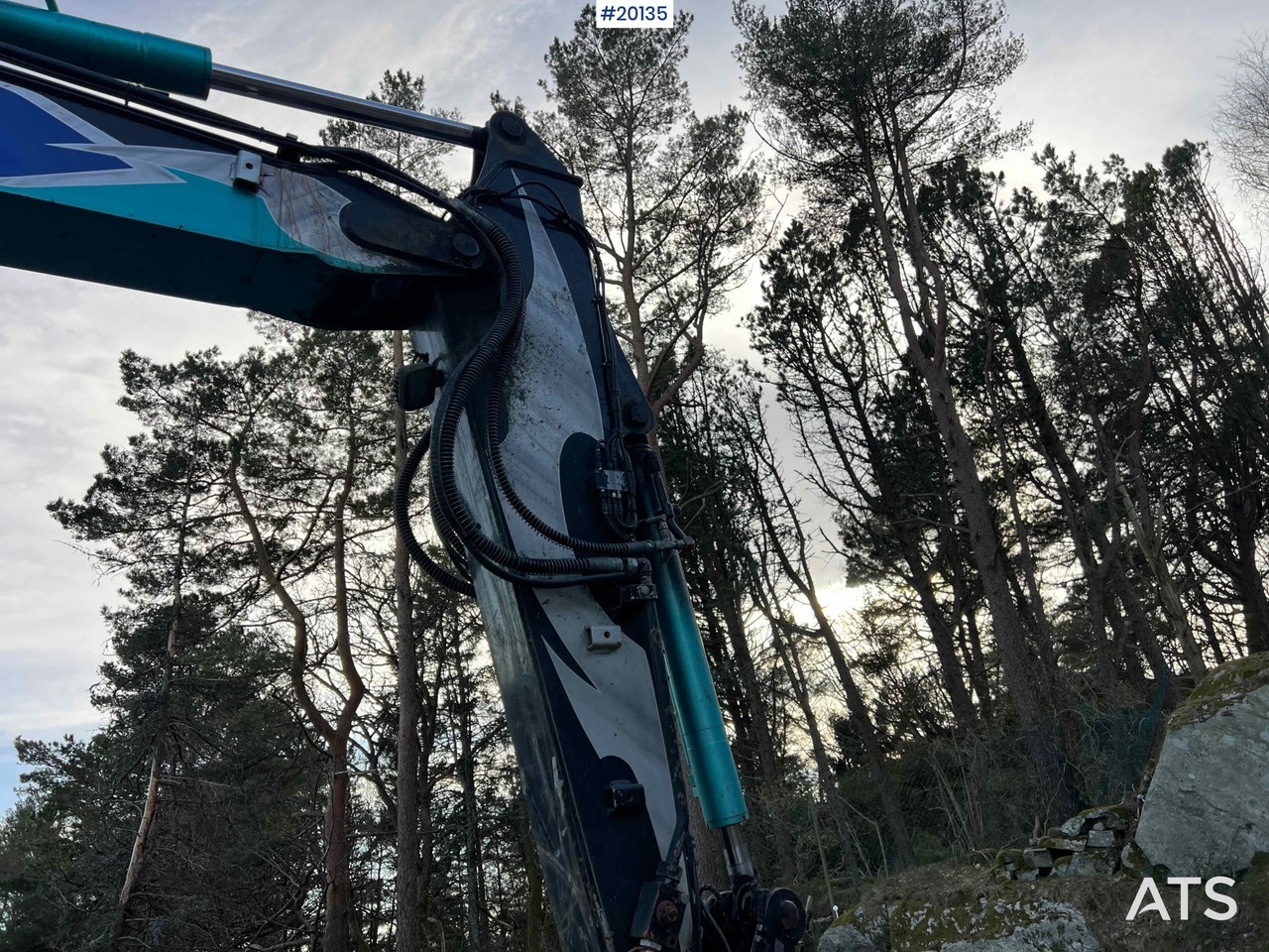 Ekskavator Hitachi ZX85US-6: gambar 15