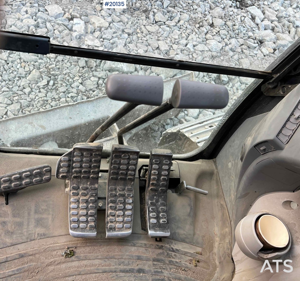 Ekskavator Hitachi ZX85US-6: gambar 18