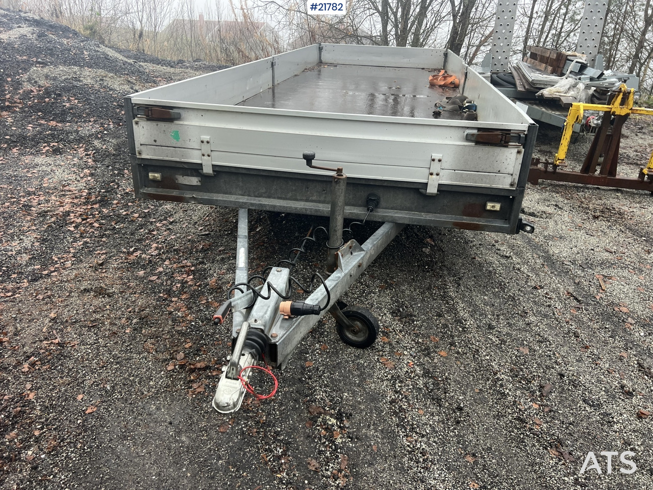 Hulco Medax-2 - Trailer flatbed: gambar 2 Hulco Medax-2 - Trailer flatbed: gambar 2