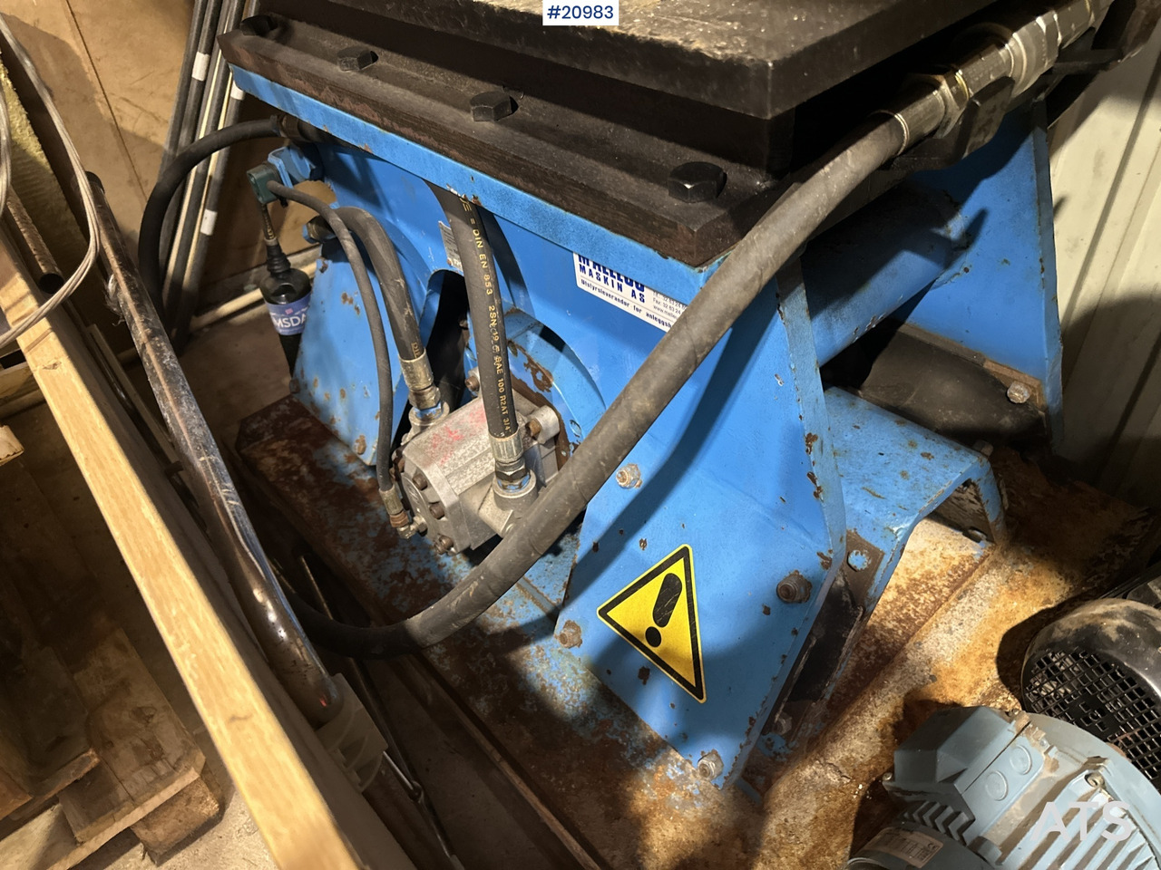 Imi C890 - Pelat getar: gambar 2 Imi C890 - Pelat getar: gambar 2