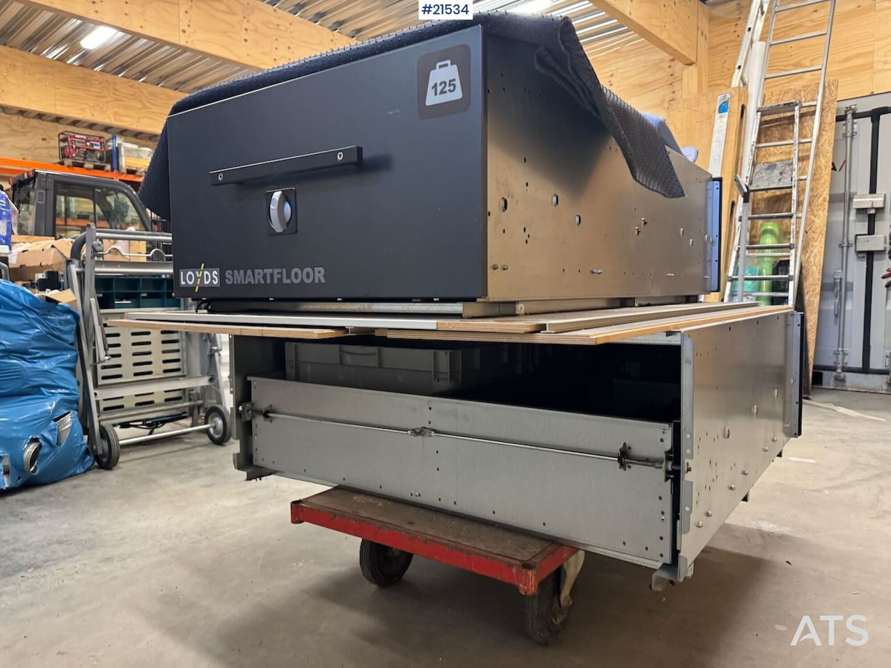 Innredning til Mercedes Vito - Kabin dan interior untuk Van pengiriman: gambar 2 Innredning til Mercedes Vito - Kabin dan interior untuk Van pengiriman: gambar 2