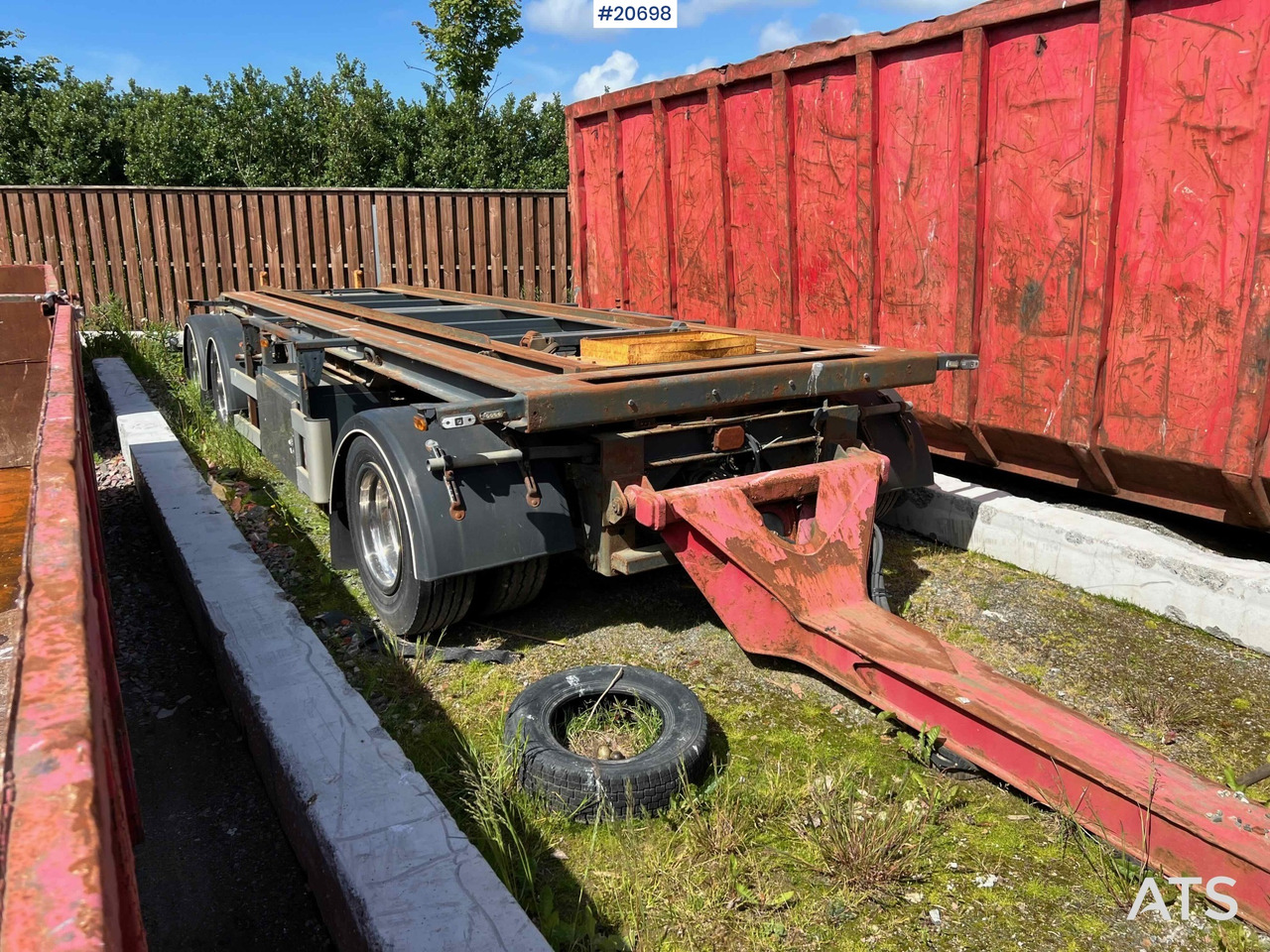 Istrail 3 akslet - Trailer lewati: gambar 2 Istrail 3 akslet - Trailer lewati: gambar 2