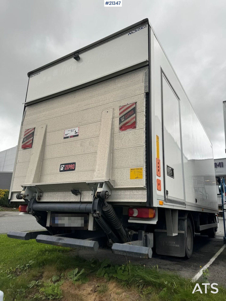 Iveco Eurocargo 75-210 - Truk box: gambar 5 Iveco Eurocargo 75-210 - Truk box: gambar 5