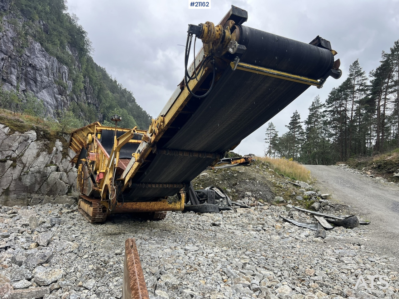 Screener Keestrack Frontier: gambar 10 Screener Keestrack Frontier: gambar 10