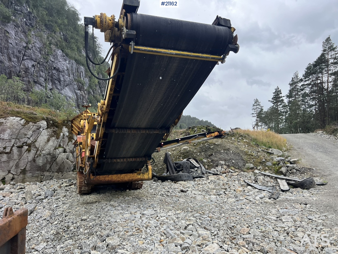 Screener Keestrack Frontier: gambar 9 Screener Keestrack Frontier: gambar 9