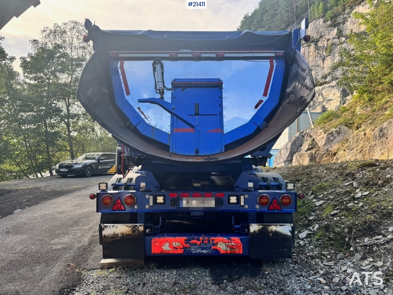 Kel-berg Asfaltsemi - Semi-trailer jungkit: gambar 5 Kel-berg Asfaltsemi - Semi-trailer jungkit: gambar 5