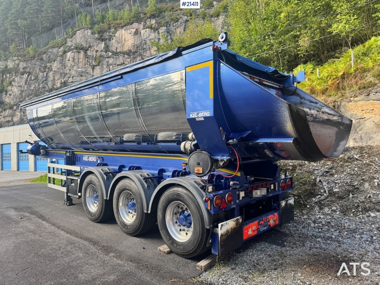 Kel-berg Asfaltsemi - Semi-trailer jungkit: gambar 4 Kel-berg Asfaltsemi - Semi-trailer jungkit: gambar 4