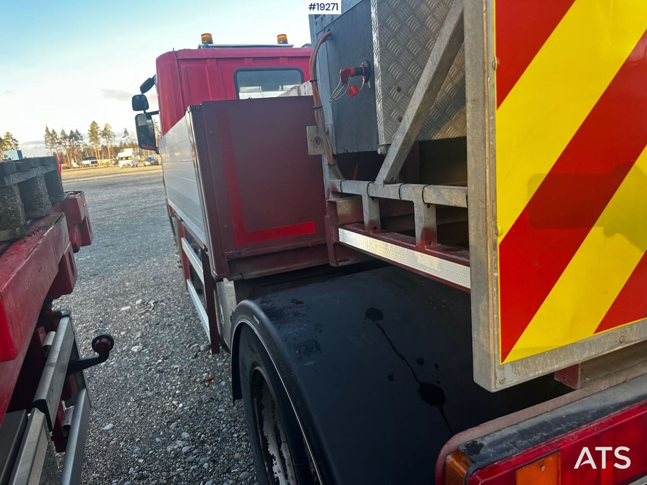 Scania P94 bufferbil m/ Euroskilt pute. Lav km - Kendaraan Kota/ Khusus, Truk: gambar 5 Scania P94 bufferbil m/ Euroskilt pute. Lav km - Kendaraan Kota/ Khusus, Truk: gambar 5