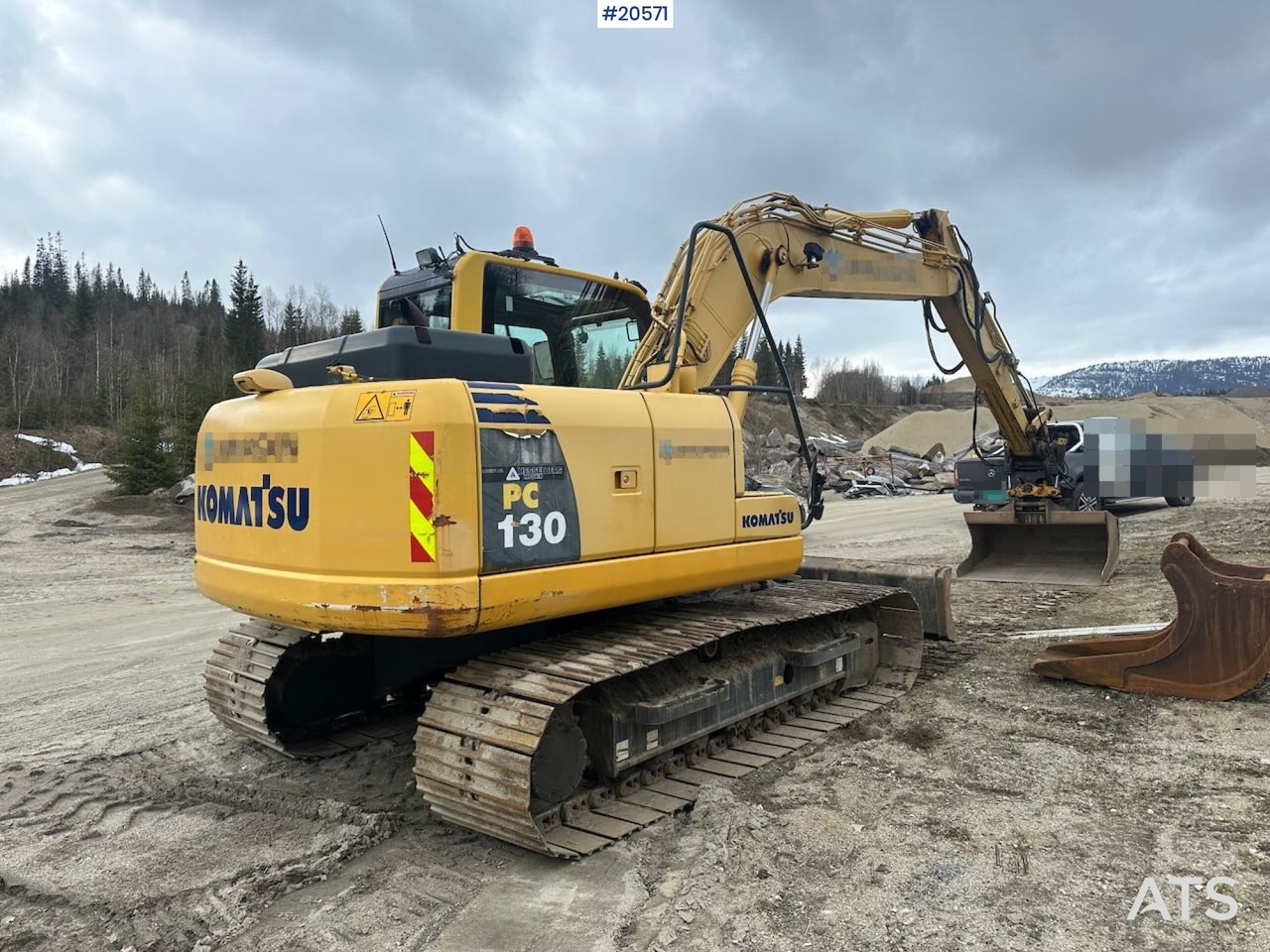 Komatsu PC130-8 - Ekskavator: gambar 5 Komatsu PC130-8 - Ekskavator: gambar 5