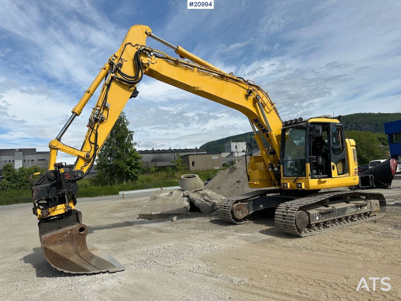 Komatsu PC228USLC-10 - Ekskavator perayap: gambar 2 Komatsu PC228USLC-10 - Ekskavator perayap: gambar 2