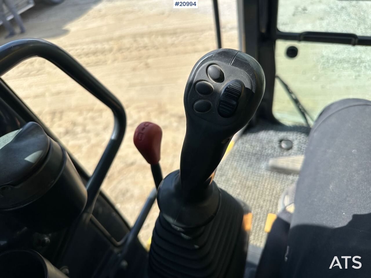 Leasing Komatsu PC228USLC-10 Komatsu PC228USLC-10: gambar 39