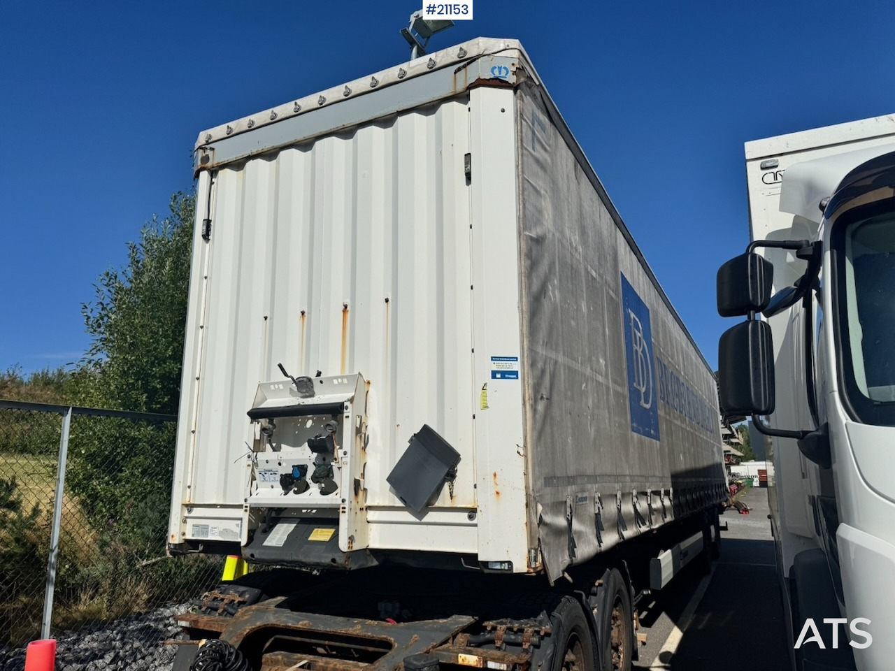 Krone Krone Citysemi - Trailer dengan terpal samping: gambar 1 Krone Krone Citysemi - Trailer dengan terpal samping: gambar 1