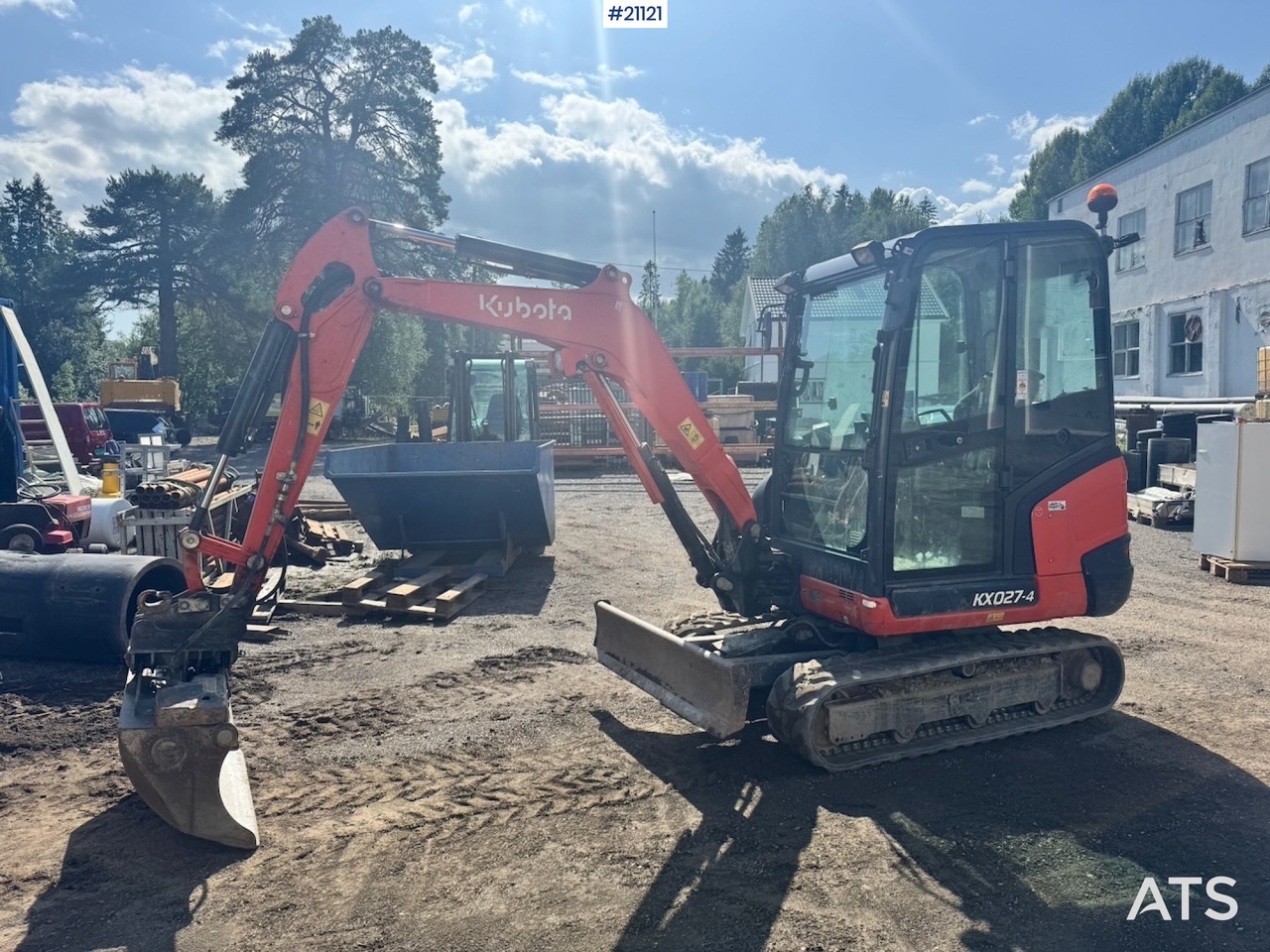 Kubota KX027-4 - Ekskavator mini: gambar 5 Kubota KX027-4 - Ekskavator mini: gambar 5