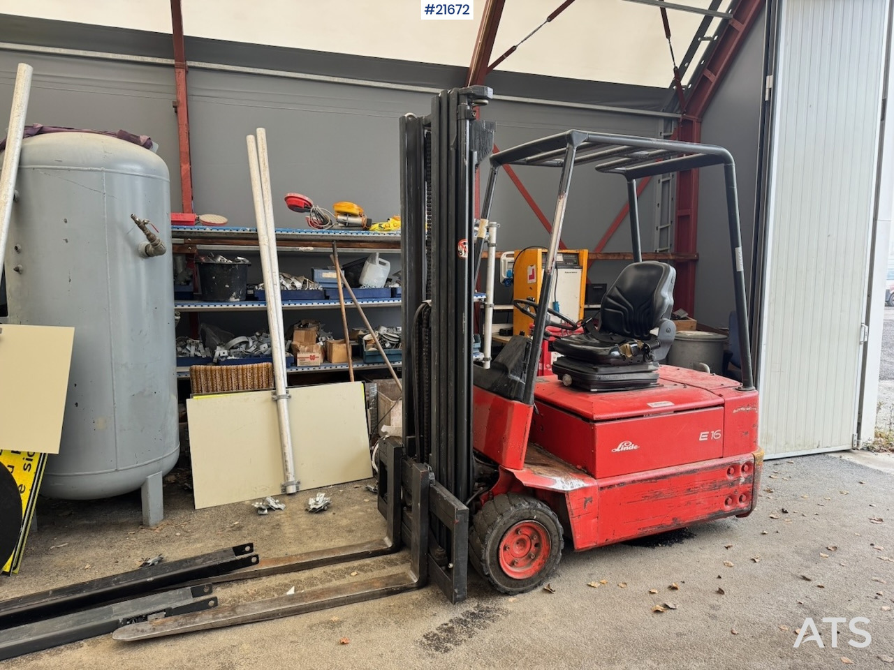 Linde Linde E16 EL Truck m/ forlengere. - Forklift listrik: gambar 2 Linde Linde E16 EL Truck m/ forlengere. - Forklift listrik: gambar 2