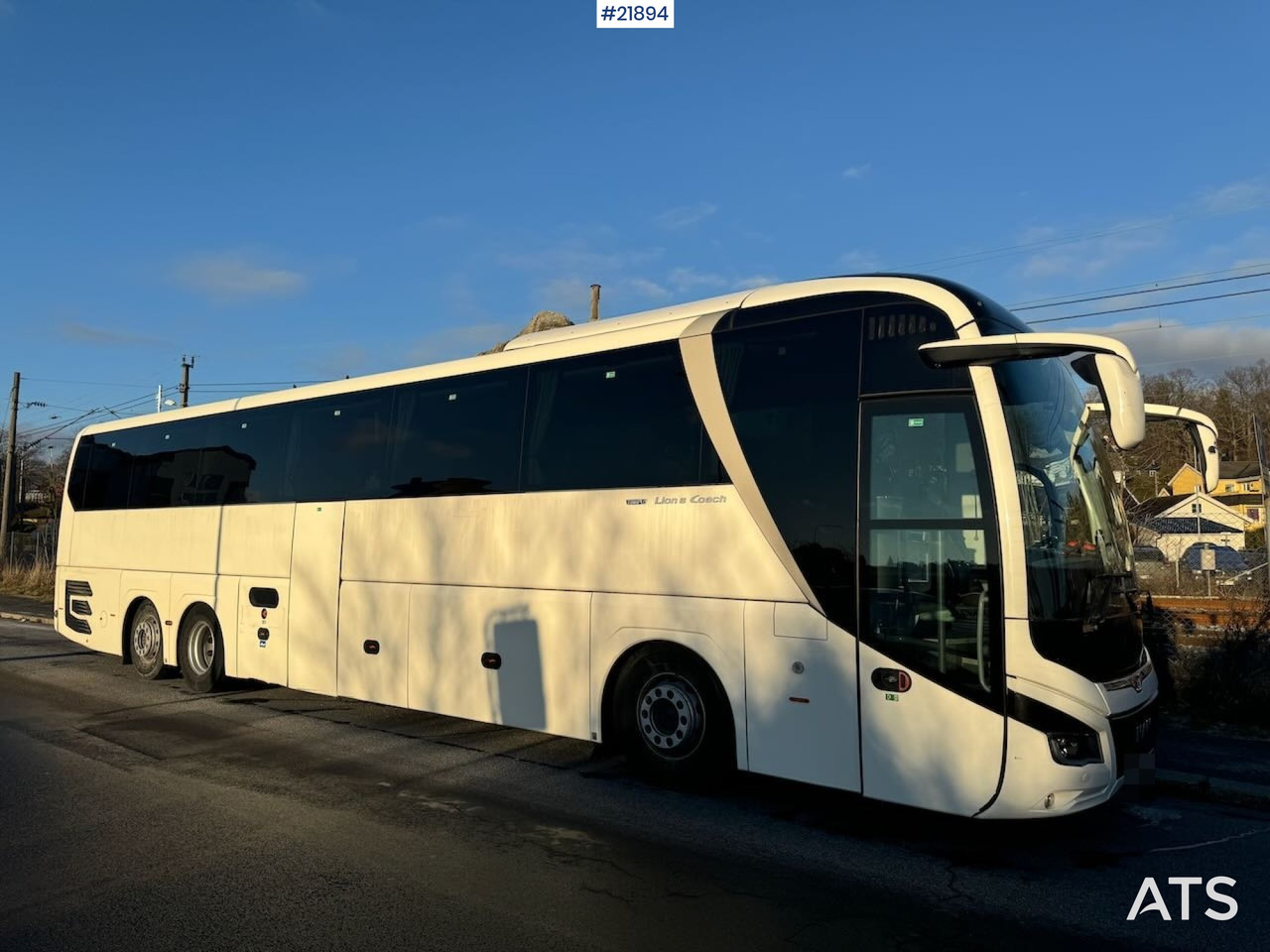 MAN Lion´s Coach 6x2 Turbuss. 63 seter. SE VIDEO - Bus pariwisata: gambar 5 MAN Lion´s Coach 6x2 Turbuss. 63 seter. SE VIDEO - Bus pariwisata: gambar 5