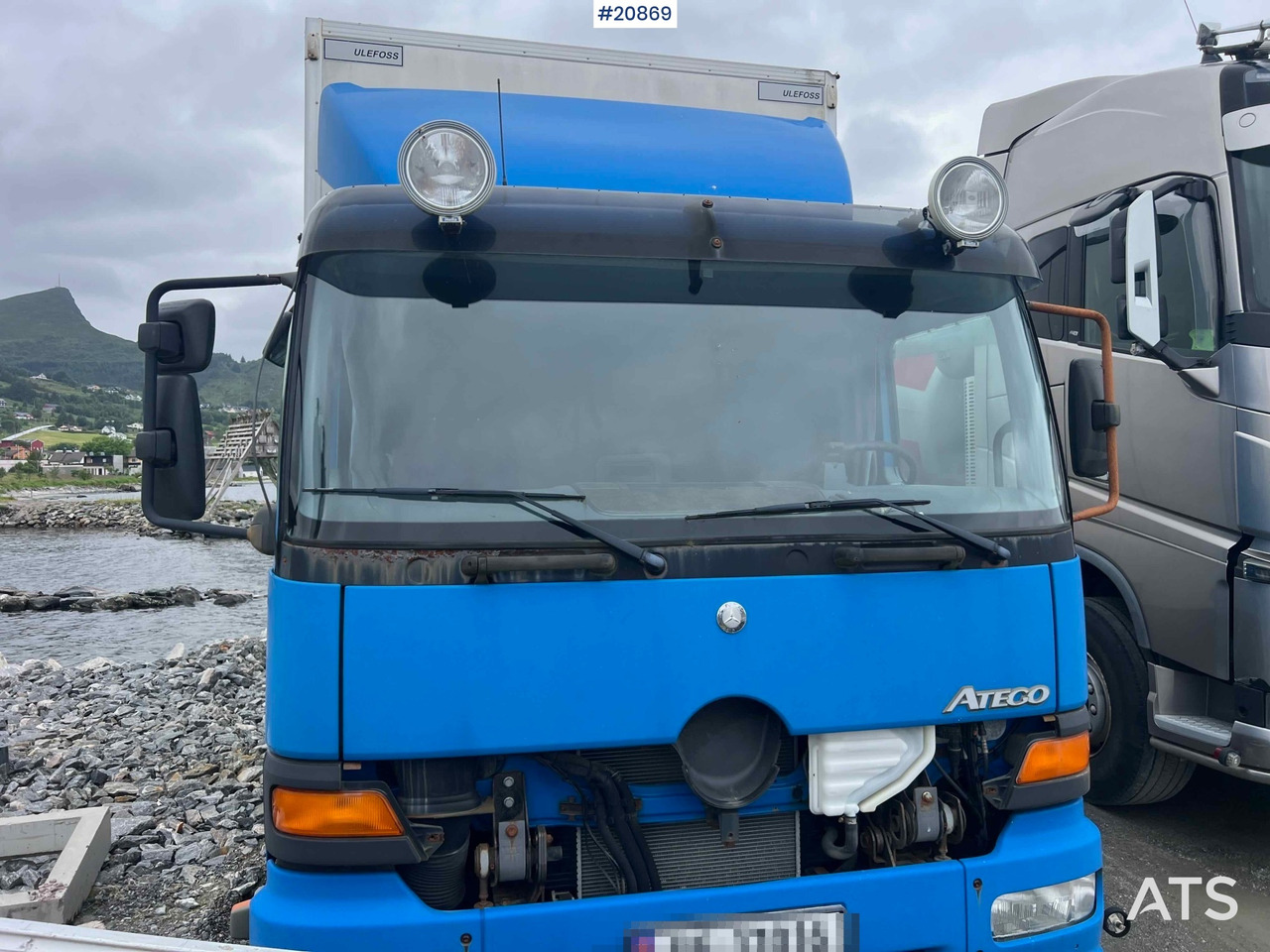 Mercedes 1523 - Truk box: gambar 3 Mercedes 1523 - Truk box: gambar 3