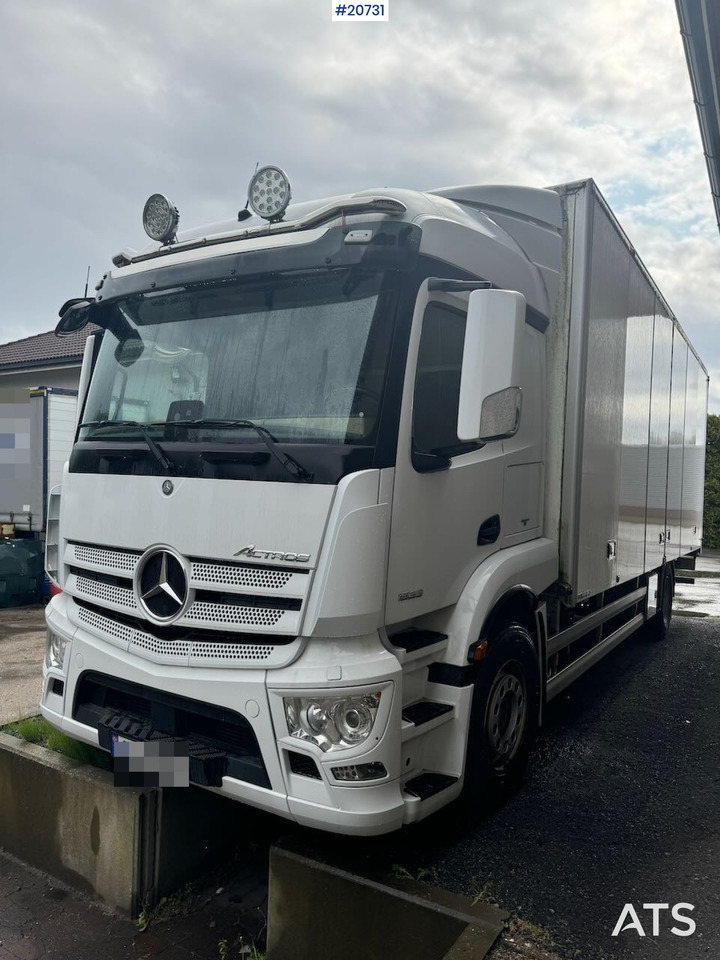 Mercedes Actros 1833 - Truk box: gambar 2 Mercedes Actros 1833 - Truk box: gambar 2