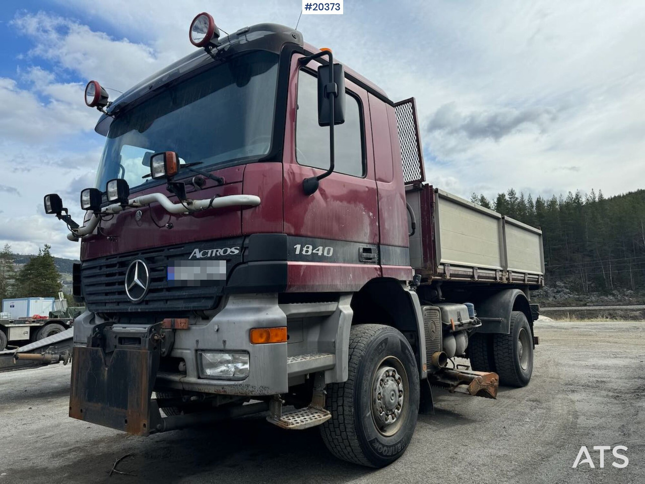 Mercedes Actros 1840 - Truk jungkit: gambar 3 Mercedes Actros 1840 - Truk jungkit: gambar 3