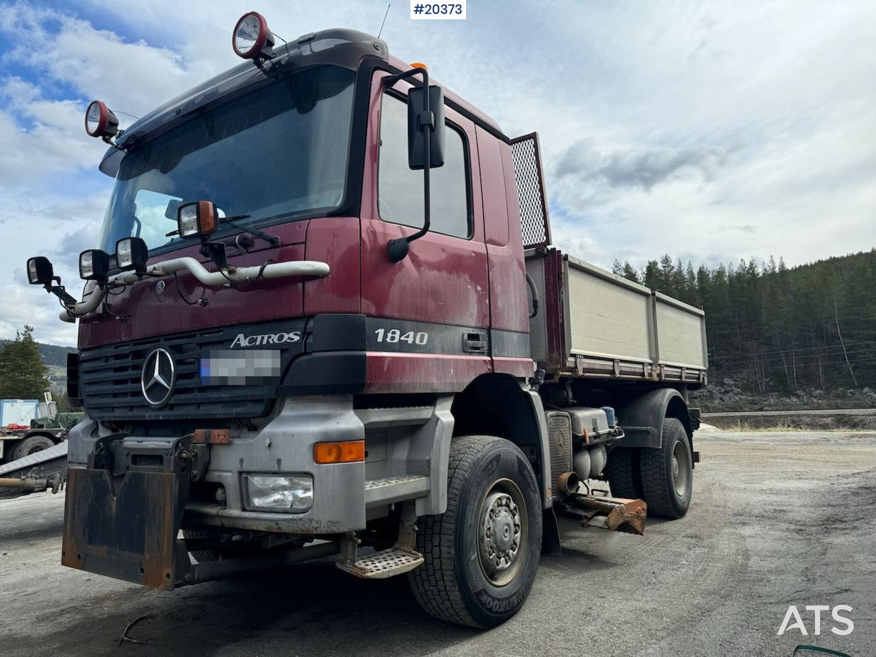 Mercedes Actros 1840 - Truk jungkit: gambar 4 Mercedes Actros 1840 - Truk jungkit: gambar 4