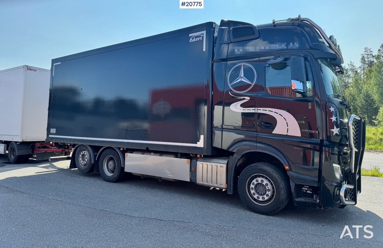 Truk box Mercedes Actros: gambar 8
