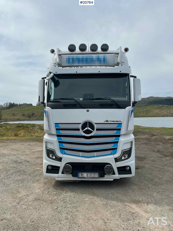 Mercedes Actros - Truk box: gambar 3 Mercedes Actros - Truk box: gambar 3