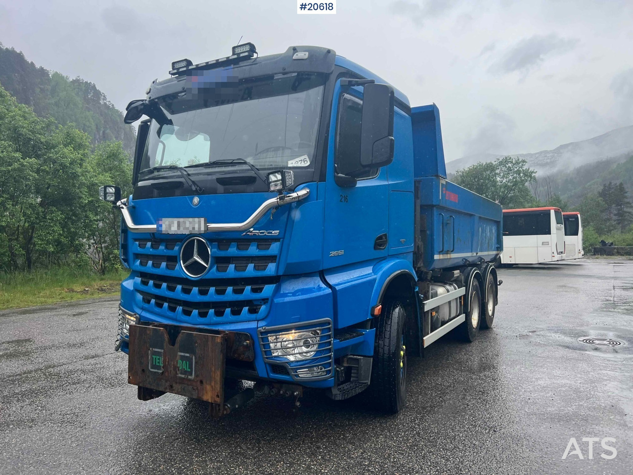 Mercedes Arocs 2651 - Truk jungkit: gambar 1 Mercedes Arocs 2651 - Truk jungkit: gambar 1