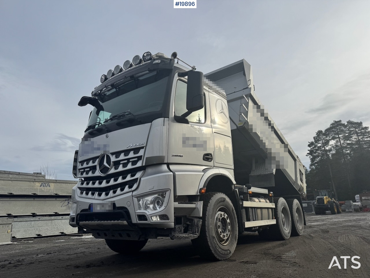 Mercedes Arocs 2658 - Truk jungkit: gambar 1 Mercedes Arocs 2658 - Truk jungkit: gambar 1
