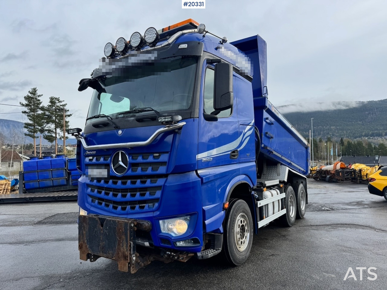Mercedes Arocs 2663 - Truk jungkit: gambar 1 Mercedes Arocs 2663 - Truk jungkit: gambar 1