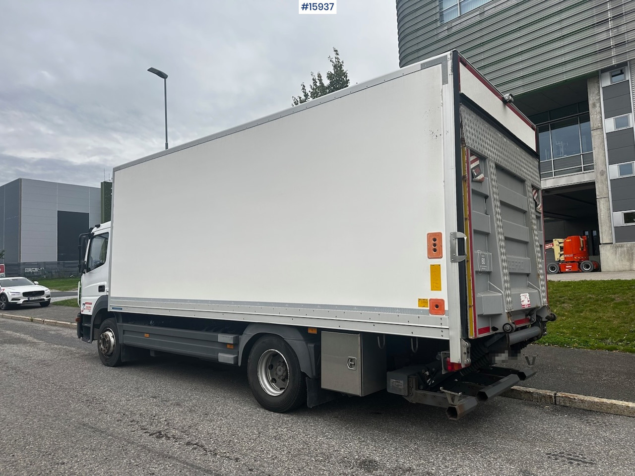 Mercedes Atego - Truk box: gambar 3 Mercedes Atego - Truk box: gambar 3