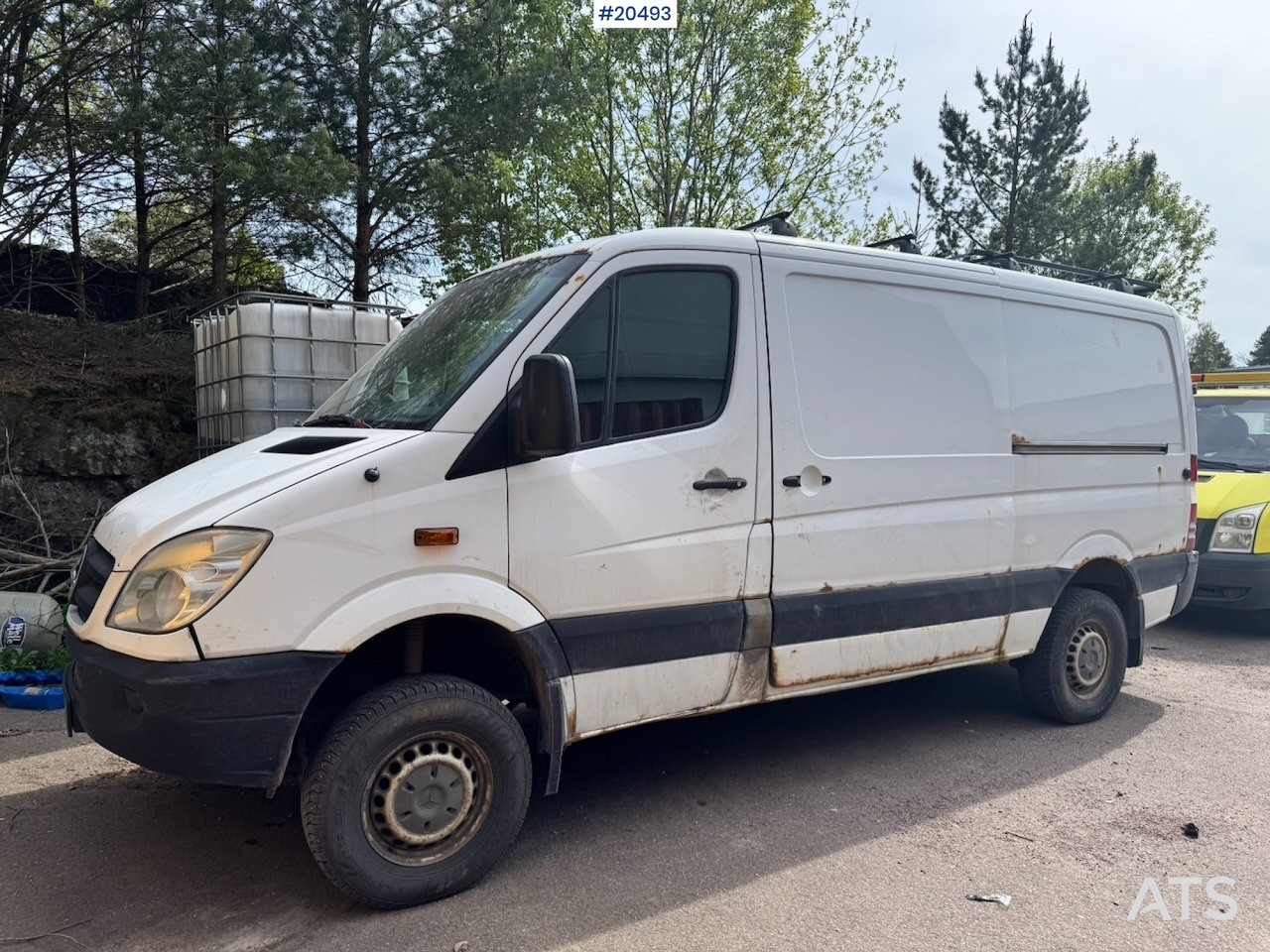 Mercedes Sprinter 316 - Van panel: gambar 2 Mercedes Sprinter 316 - Van panel: gambar 2